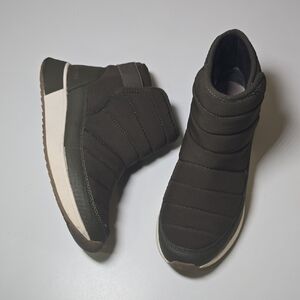 DR SCHOLLS Quilted Slip-On Boots